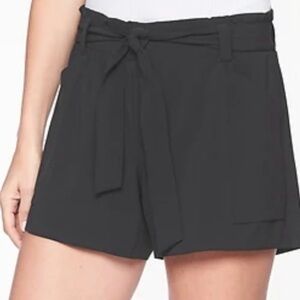 Athleta skyline II short- size 14- black